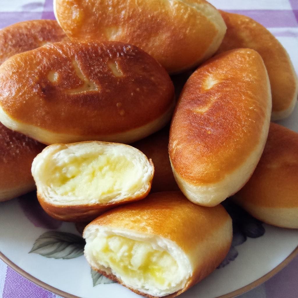 Пирожки с картошкой жареные